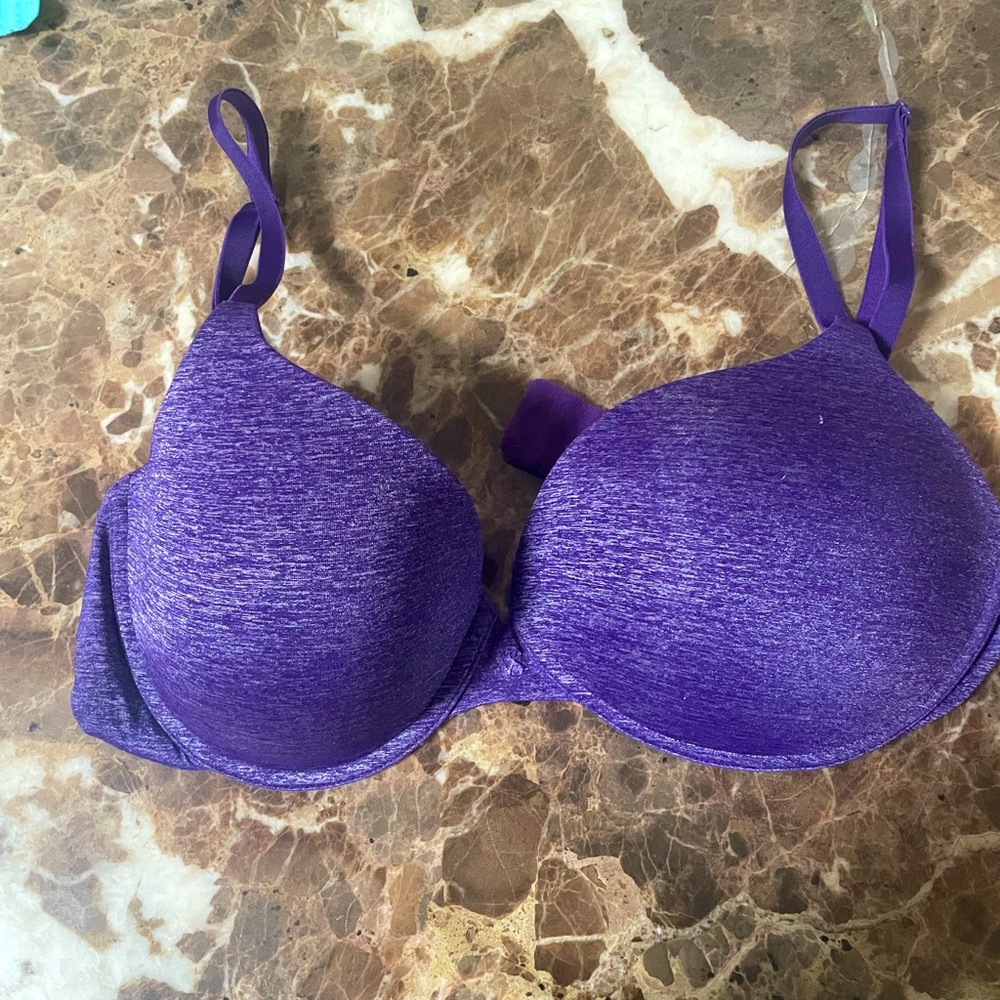 Victoria’s Secret Uplift Semi Demi Bra with Underwire 34D